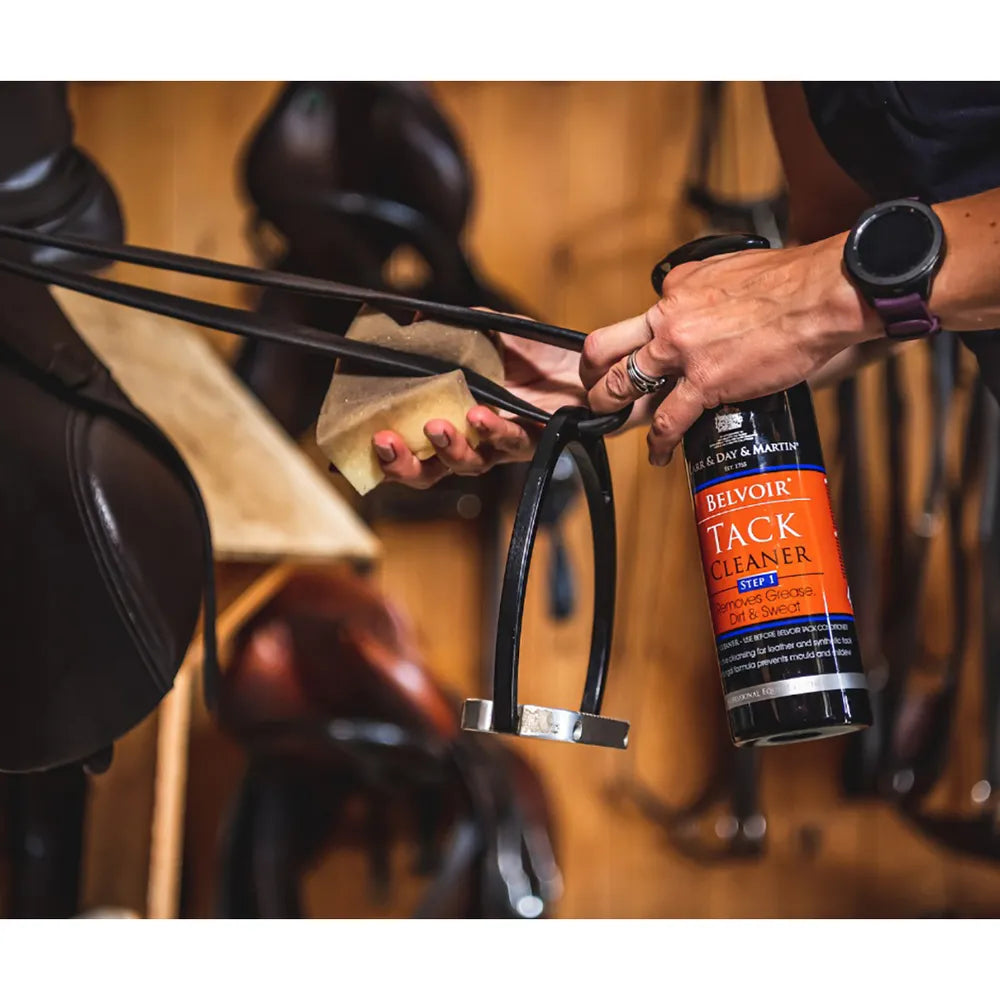 Belvoir Leather Tack Cleaner Spray Step 1