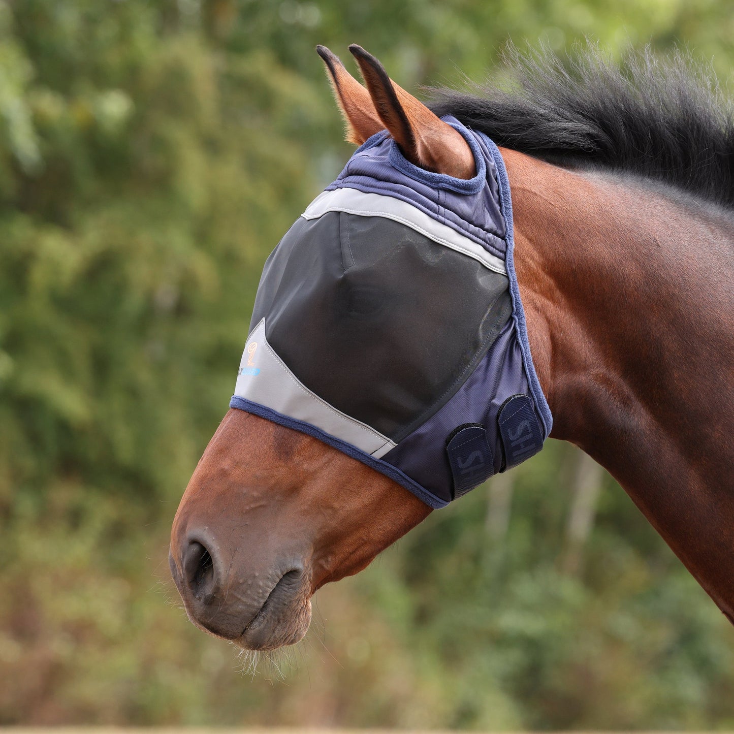 FlyGuard Pro Series Fine Mesh Fly Mask With Ear Hole - Extra Full