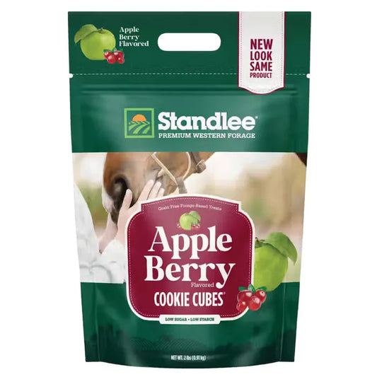 Standlee Premium Cookie Cubes - 5lb - Apple/Berry